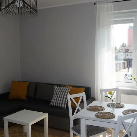 公寓 Apartament Five *